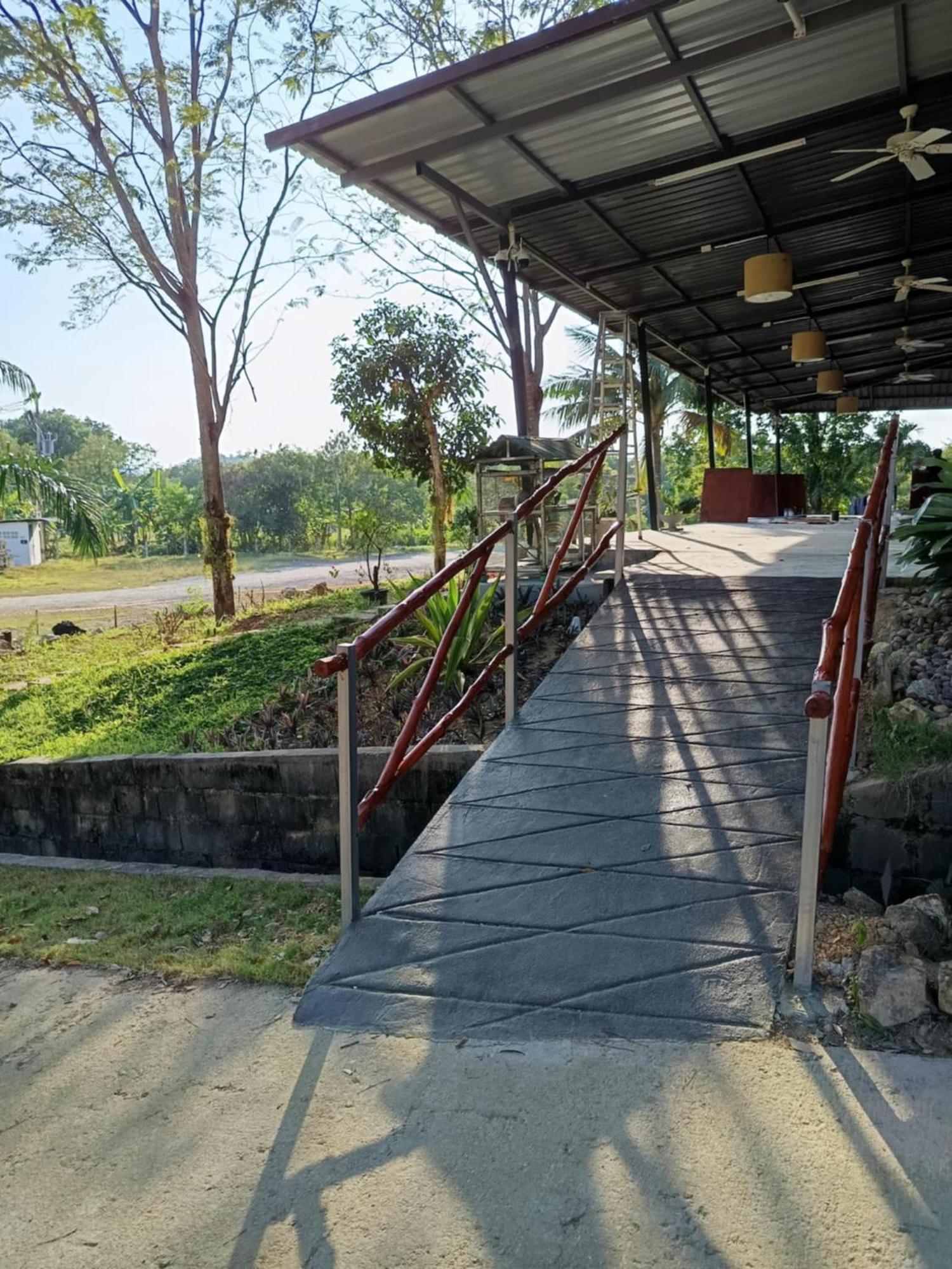 Green Gen Hotel, Mueang Phuket Ban Lo Ti Pa Exterior foto
