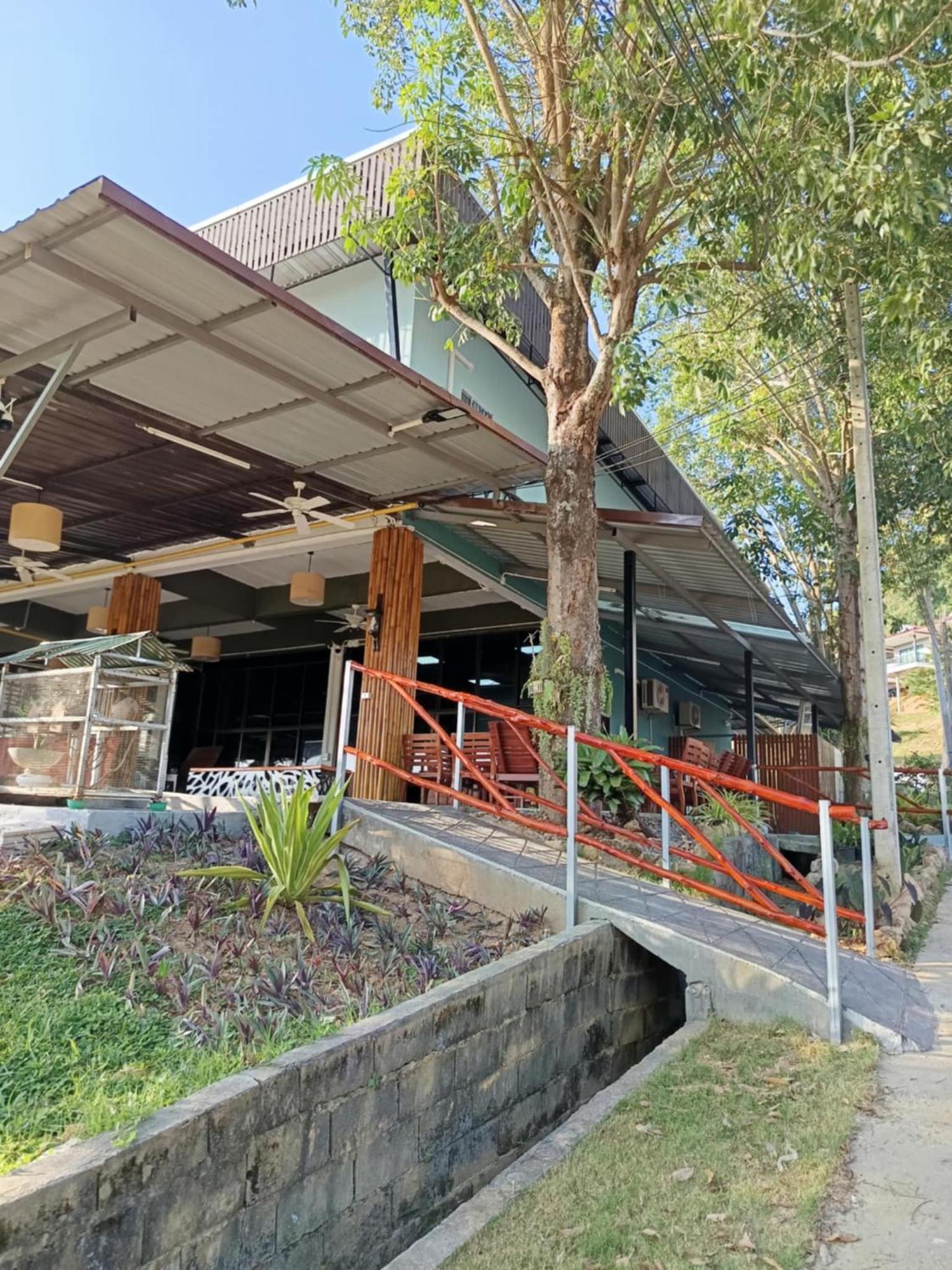 Green Gen Hotel, Mueang Phuket Ban Lo Ti Pa Exterior foto